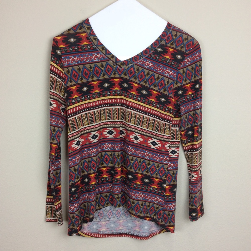 Southwest print knit high low hem top, Size 1 X